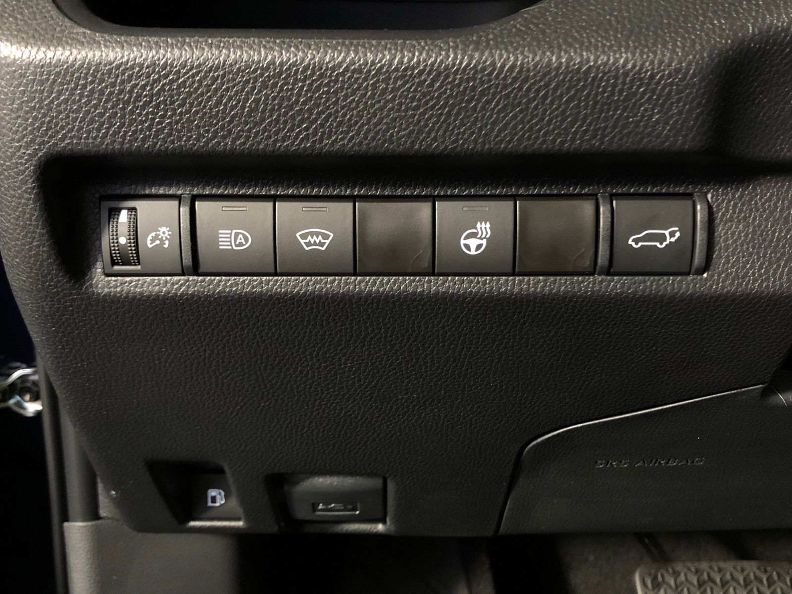 2025 Toyota RAV4 Woodland Edition 18