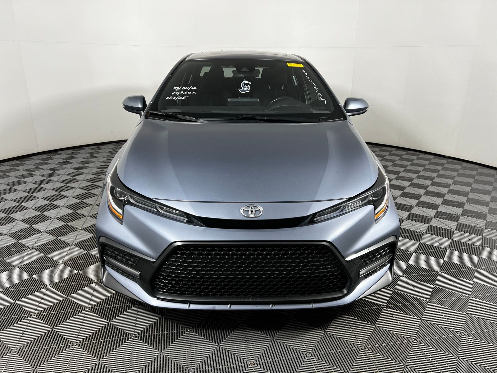 2022 Toyota Corolla SE 2