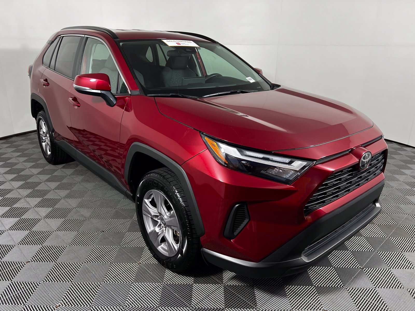 Thumbnail: 2025 Toyota RAV4 - 3