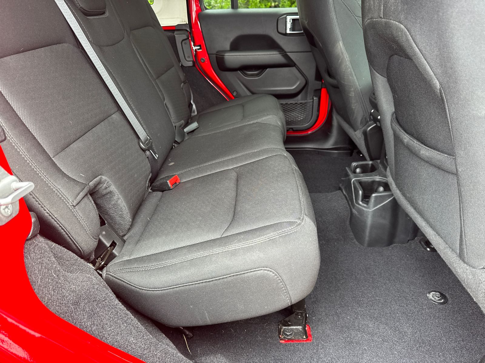 Used 2021 Firecracker Red Clearcoat Jeep Unlimited Sahara image 15