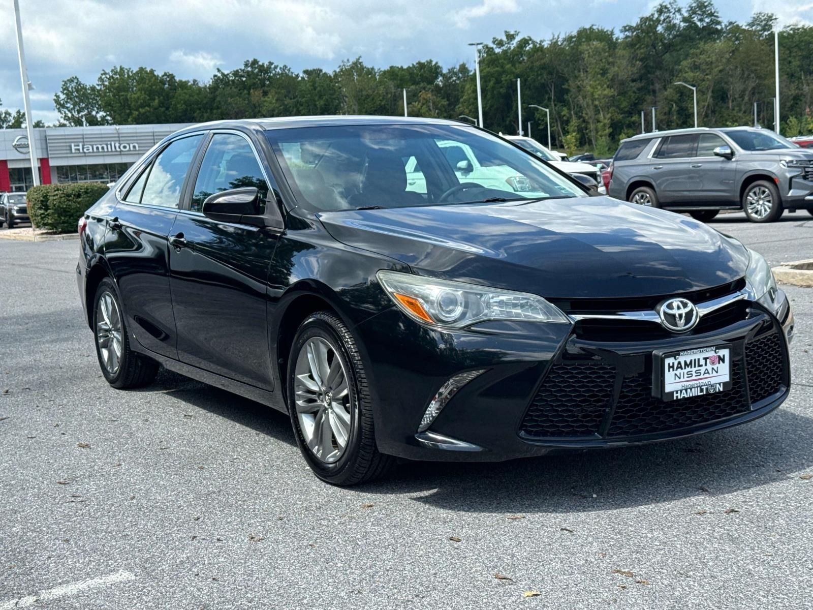 Midnight Black Metallic 2016 Toyota Camry Sedan Front-Wheel Drive 6-Speed Automatic