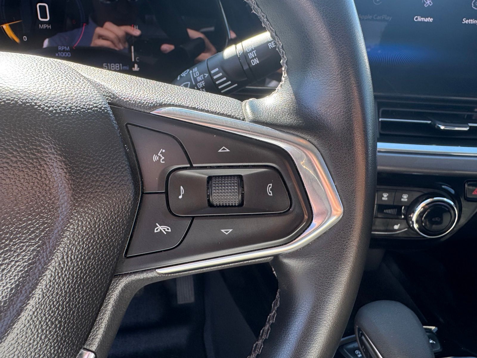Used 2024 Chevrolet Trax SUV