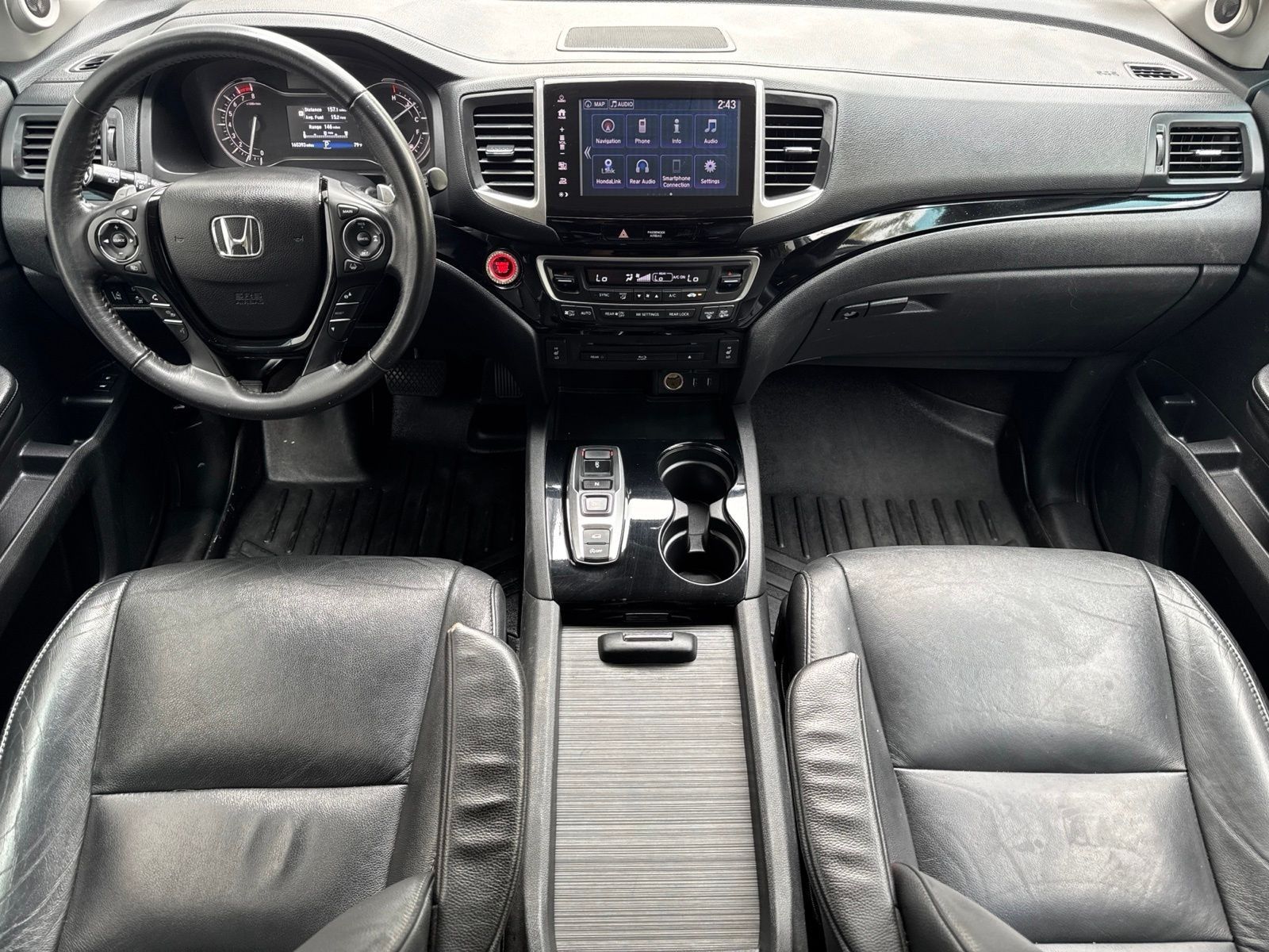 Used 2017 White Diamond Pearl Honda Touring image 3