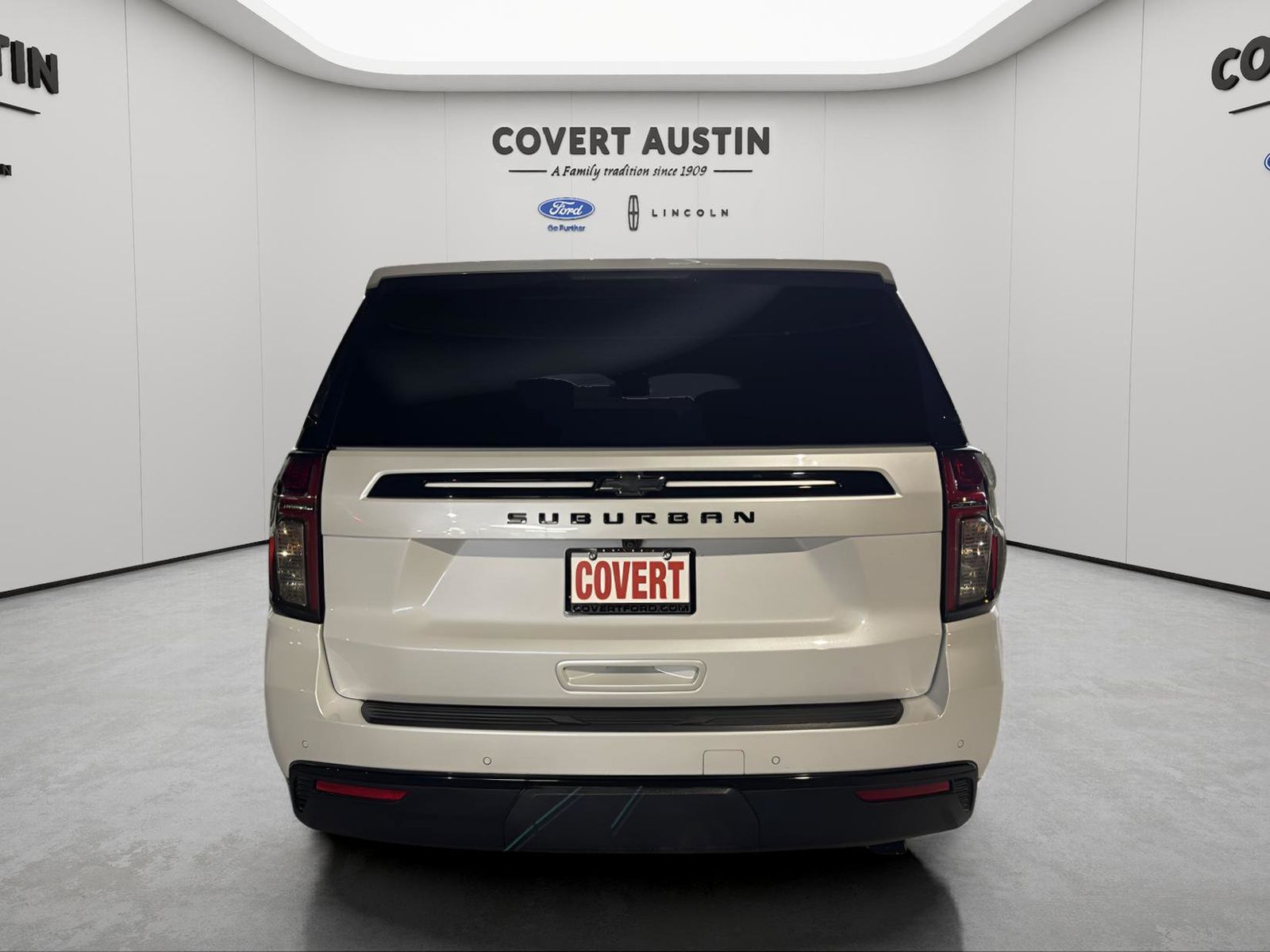 Used Car 2023 Chevrolet Suburban  Z71 For Sale Under $70,000 In Austin, Texas