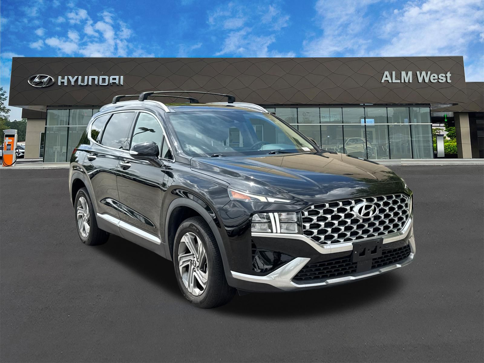 Used 2022 Black Hyundai SEL image 3