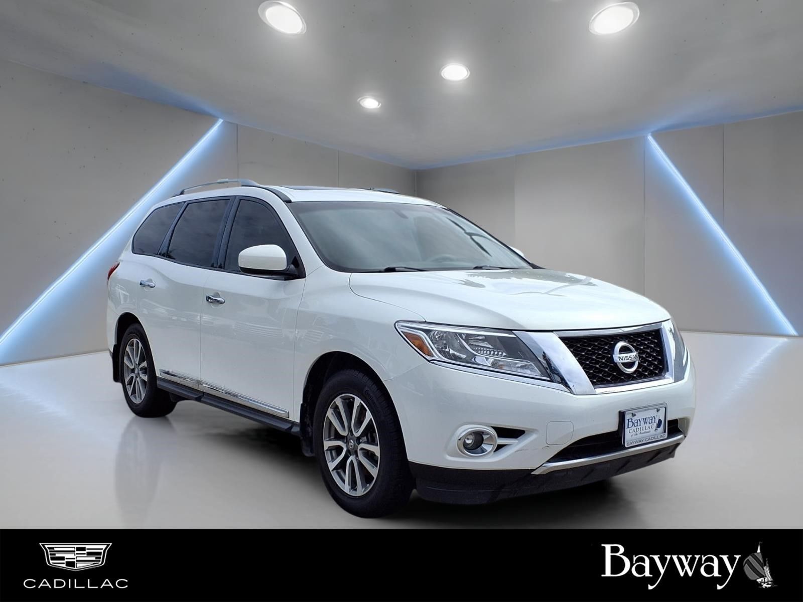 2014 Nissan Pathfinder SL White at Joe Myers Mazda Kia