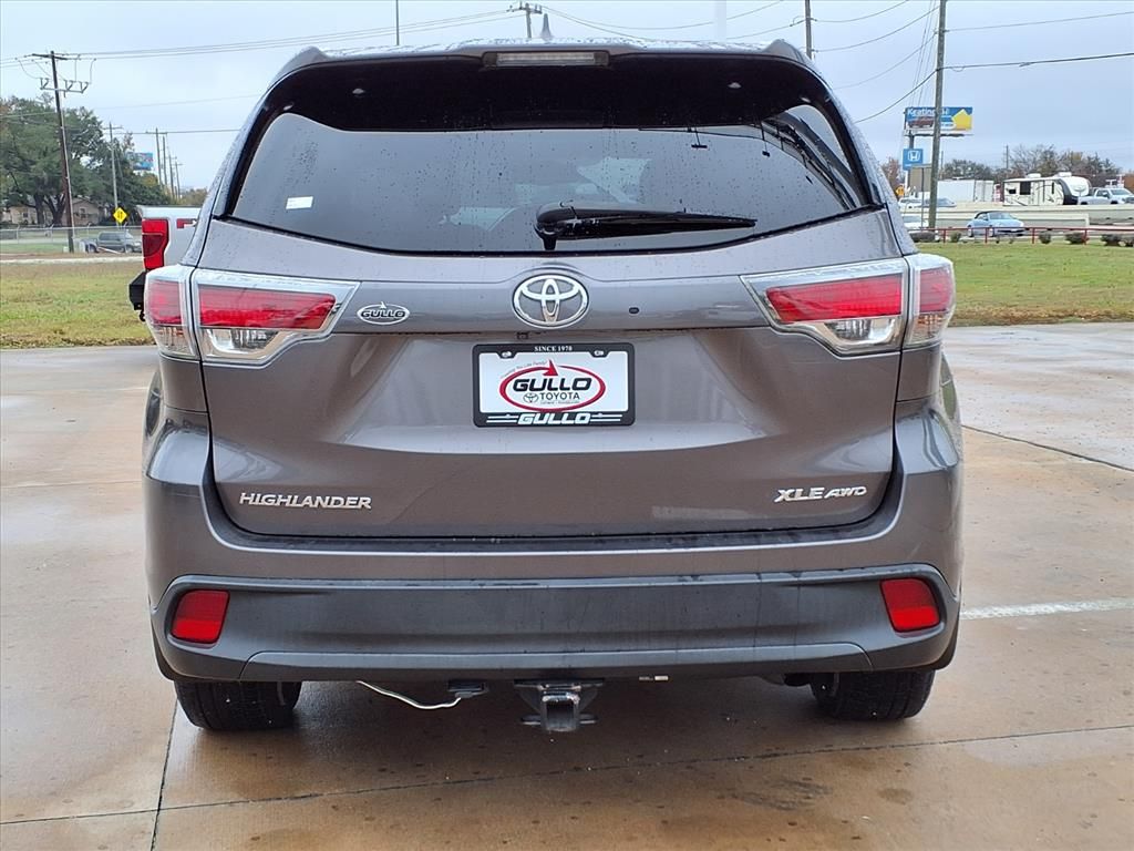 2015 Toyota Highlander XLE V6 Gray at Gullo Toyota