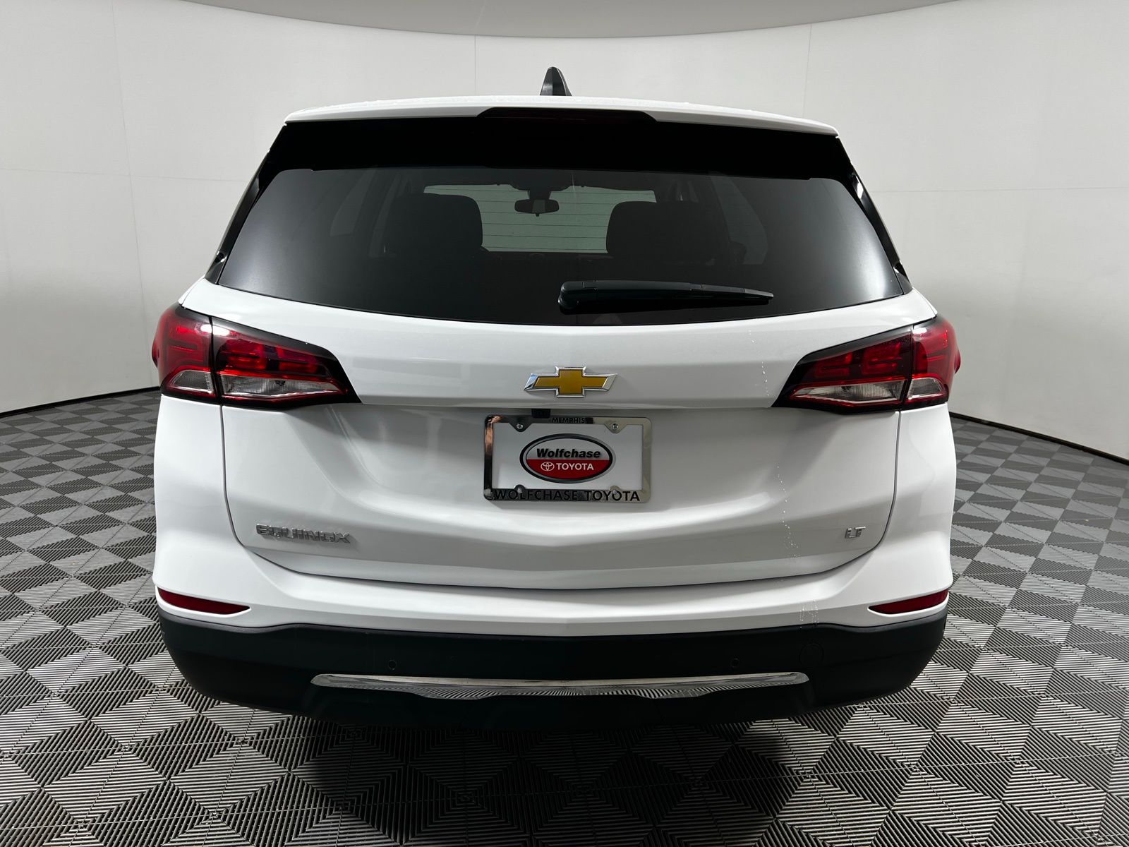 Thumbnail: 2024 Chevrolet Equinox - 6