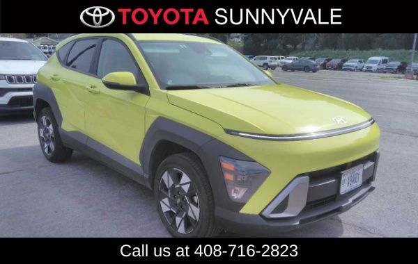 Neoteric Yellow 2025 Hyundai Kona SEL AWD SUV / Crossover All-Wheel Drive Continuously Variable Transmission