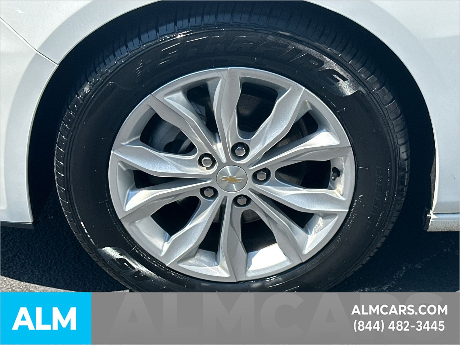 Used 2024 White Chevrolet LT image 12