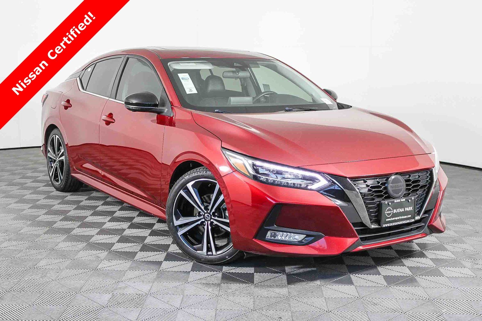 2022 Nissan Sentra SR FWD