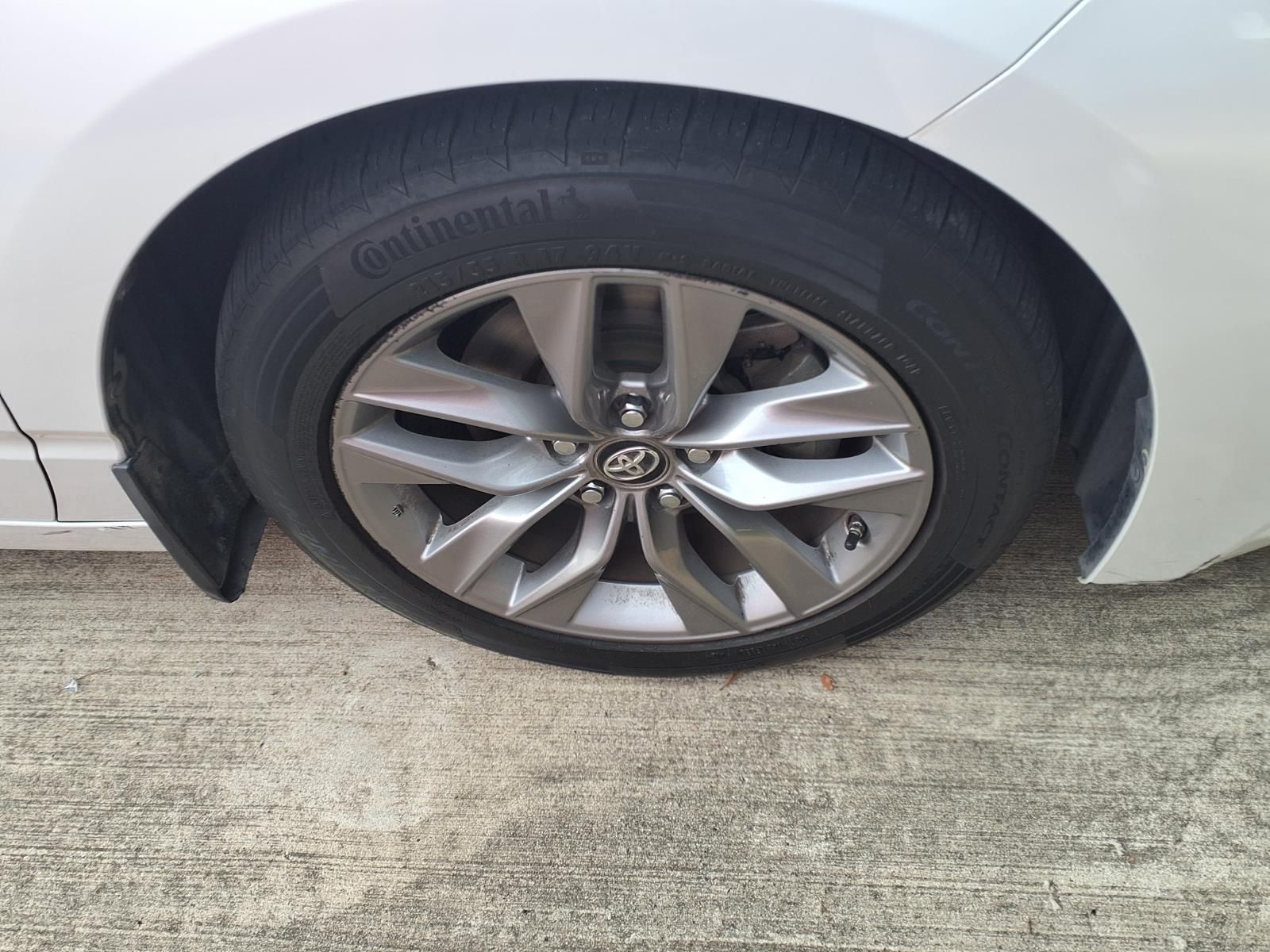 2019 Toyota Avalon XLE Beige at Emmons Autoplex