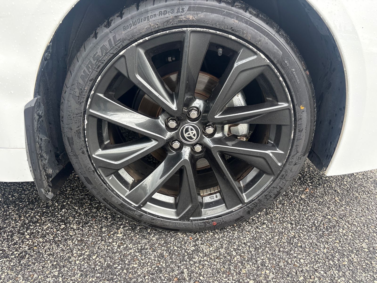 Used 2025 Ice Toyota SE image 10