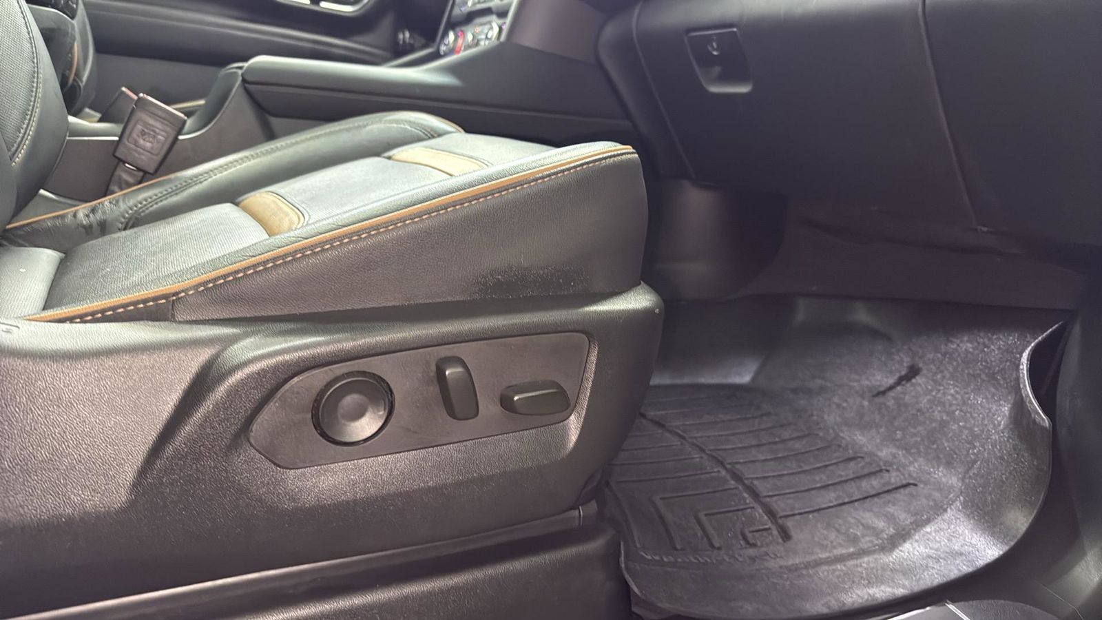 Used Car 2023 Gmc Yukon Xl  At4 For Sale Under $60,000 In Austin, Texas