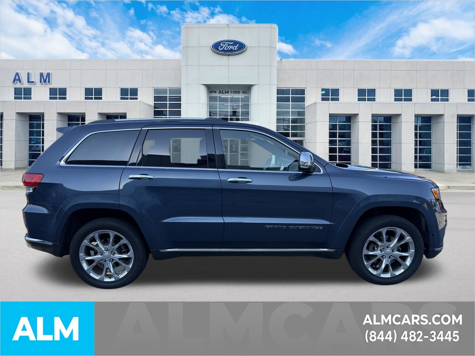 Used 2019 Blue Jeep Summit image 5