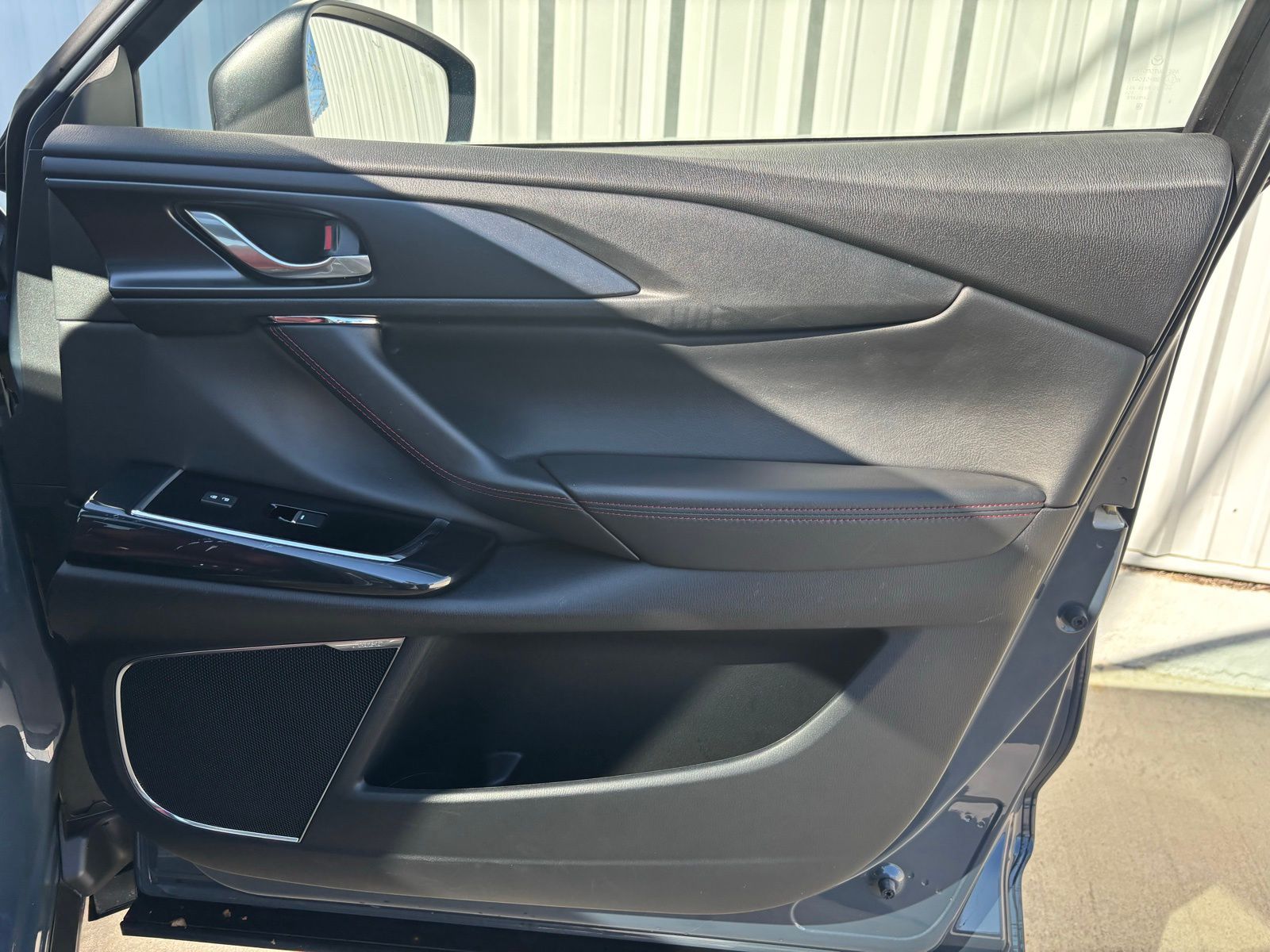 Used Car 2023 Mazda Cx-9  Carbon Edition For Sale Under $30,000 In Austin, Texas