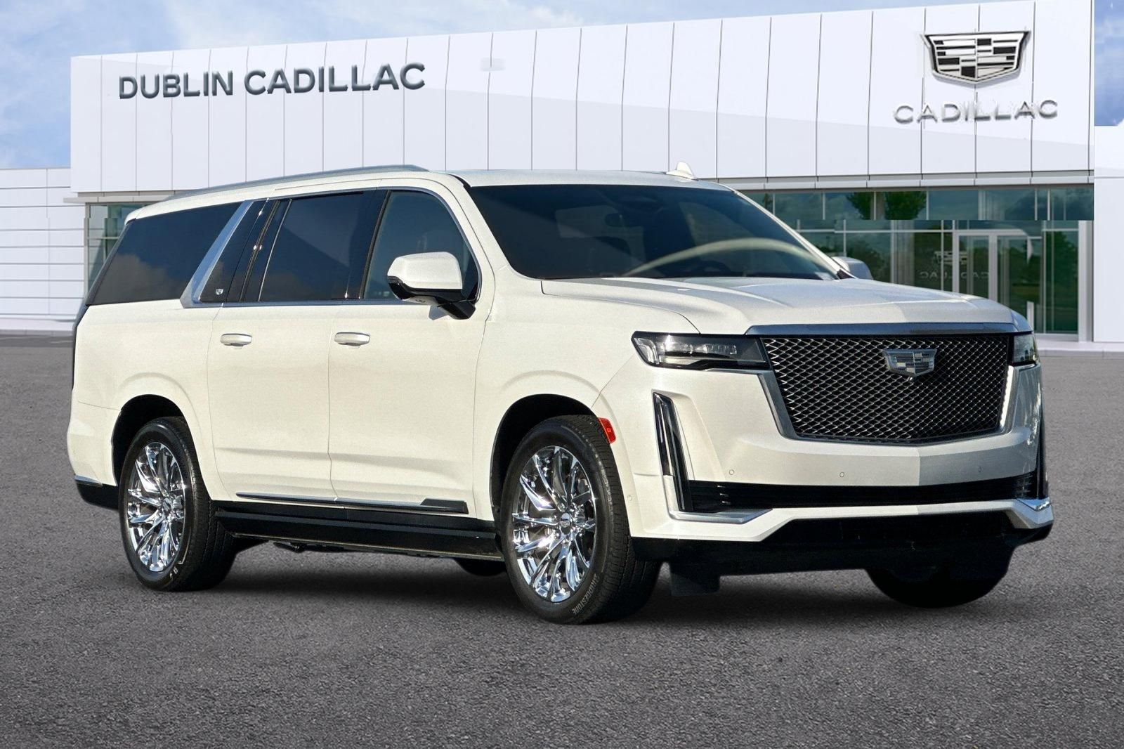 Crystal White Tricoat 2023 Cadillac Escalade ESV Premium Luxury Platinum 4WD SUV / Crossover Four-Wheel Drive Automatic