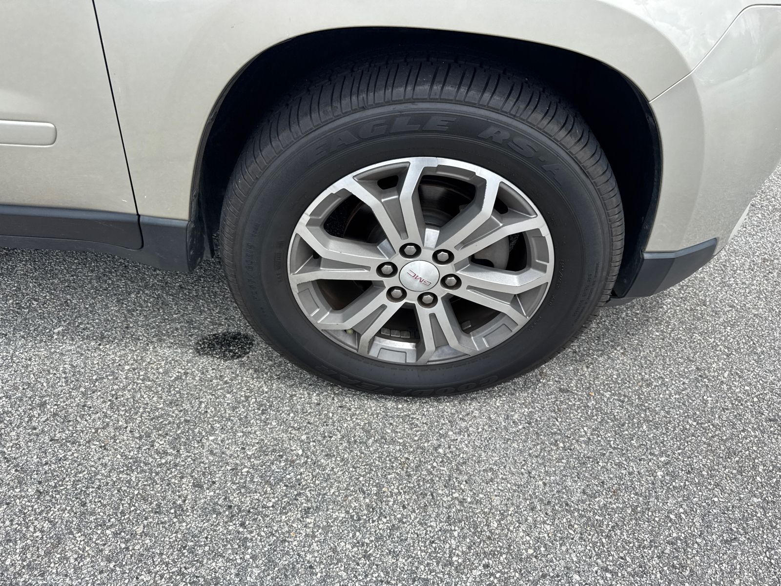 Used 2016 Silver GMC SLT-1 image 12