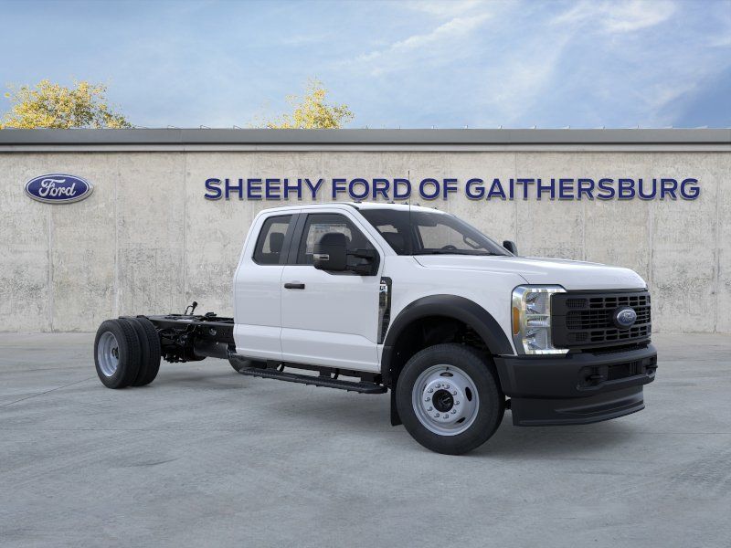 2026 Ford F-450 XL 4x4 SuperCab 192-In DRW's photo