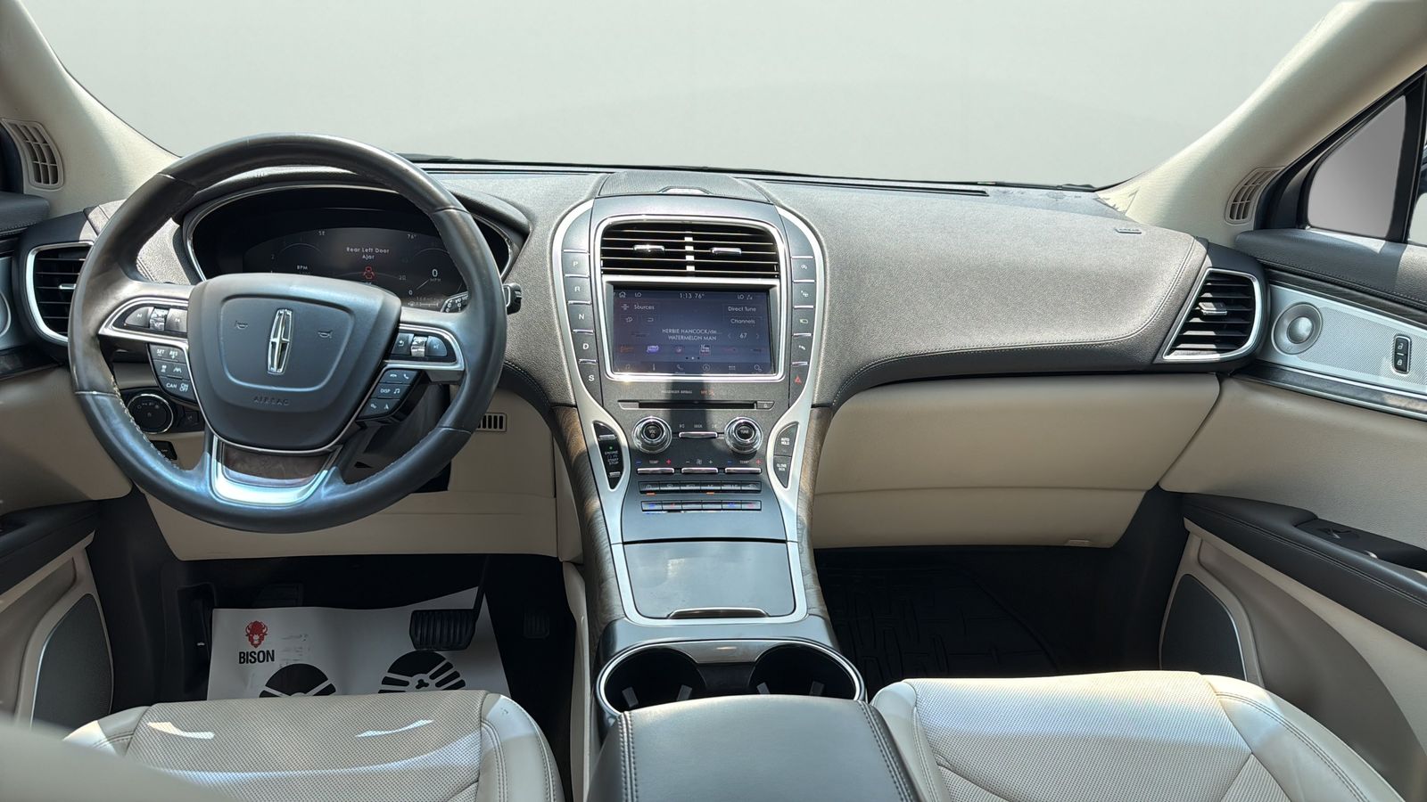 Used Car 2020 Lincoln Nautilus  Reserve For Sale Under $30,000 In Austin, Texas