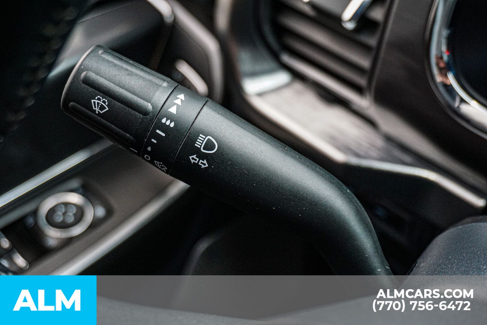 Used 2021  Ford Lariat image 33