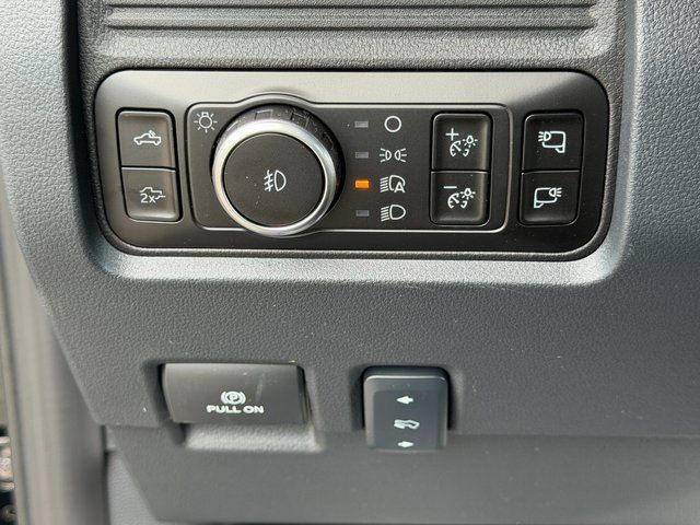 New 2026 Agate Black Metallic Ford Lariat image 34