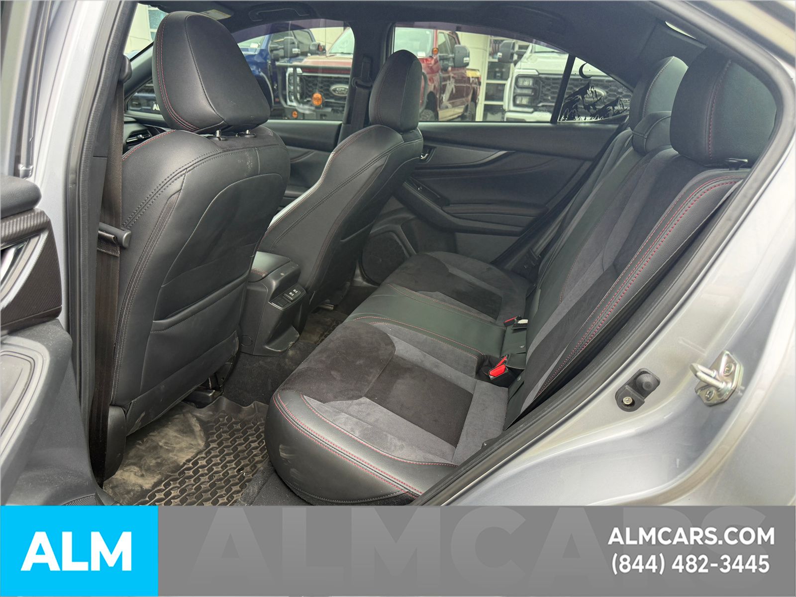 Used 2022 Silver Subaru Limited image 9