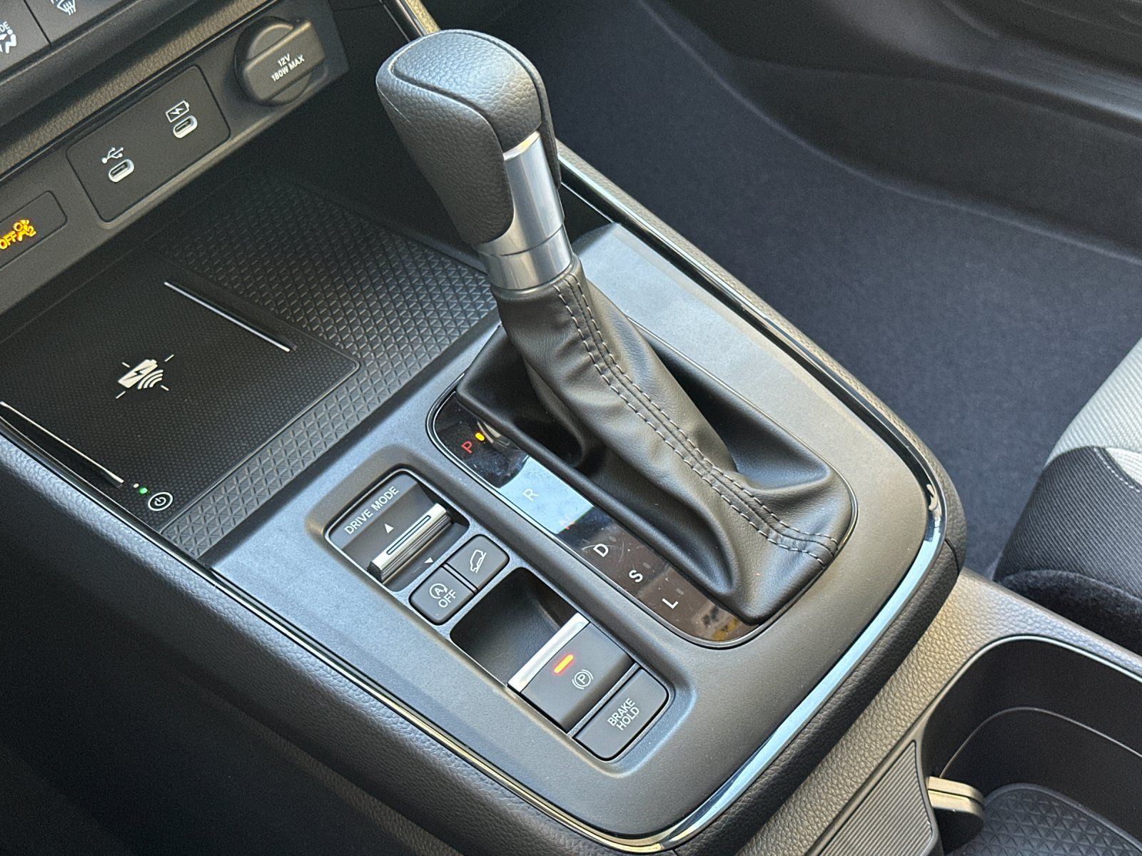 2026 Honda CR-V EX - Photo 24