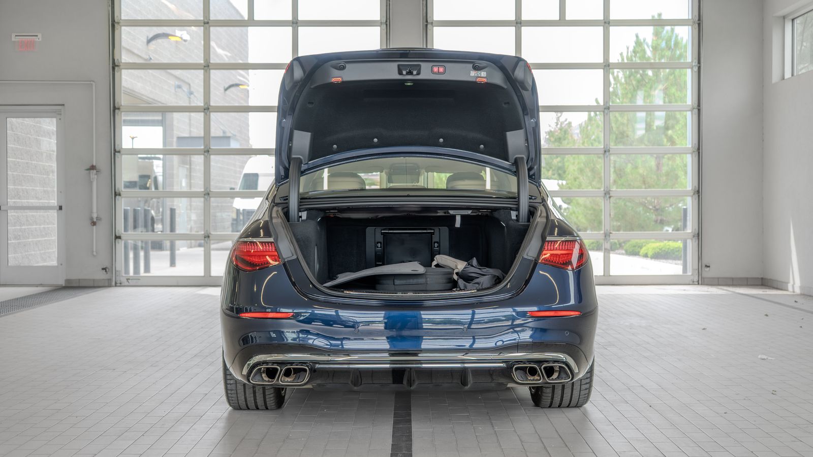 2025 Mercedes-Benz S-Class S 63 - Photo 16