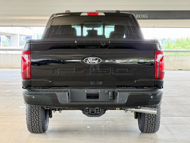 New 2026 Agate Black Metallic Ford XLT image 5