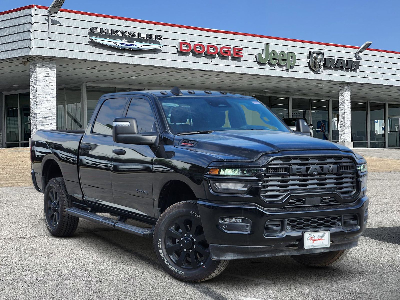 2025 RAM 2500 Big Horn Crew Cab 4WD