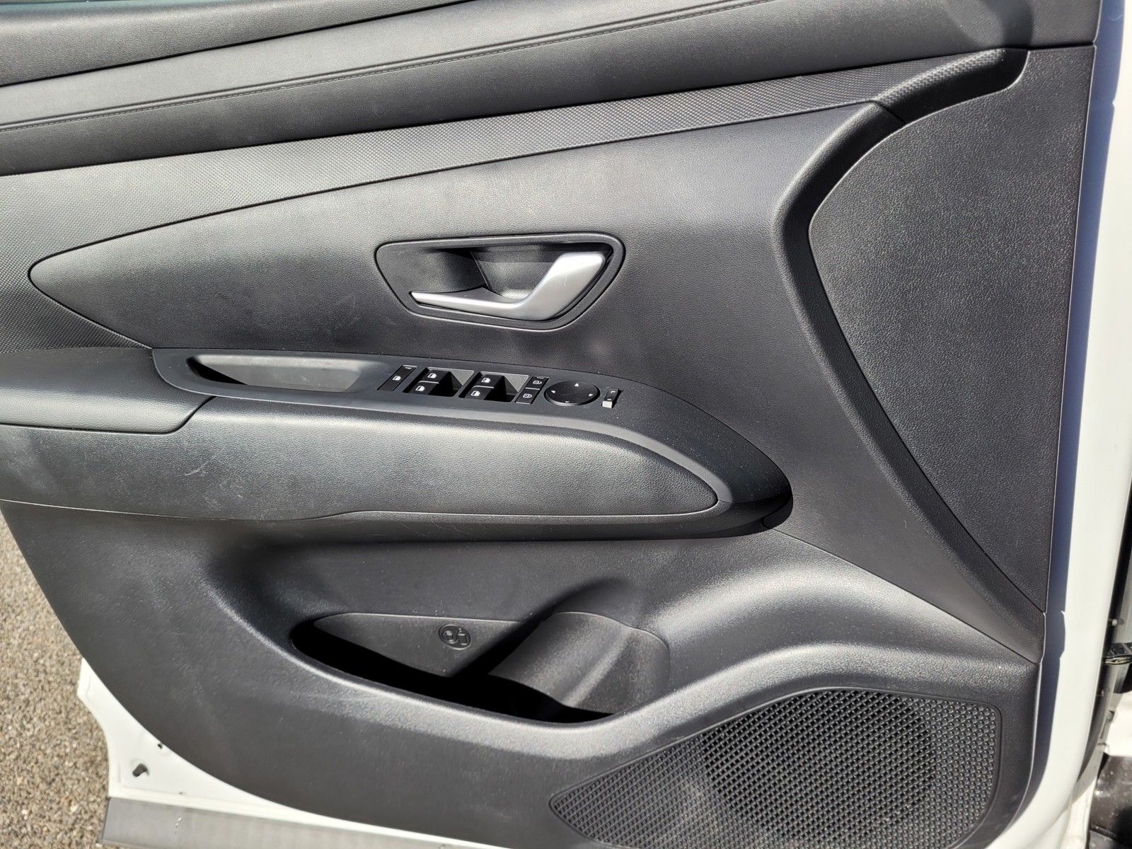 2025 Hyundai Tucson SE - Photo 21