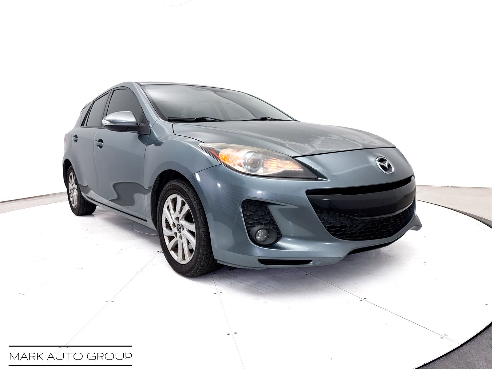 2013 Mazda MAZDA3 i Grand Touring