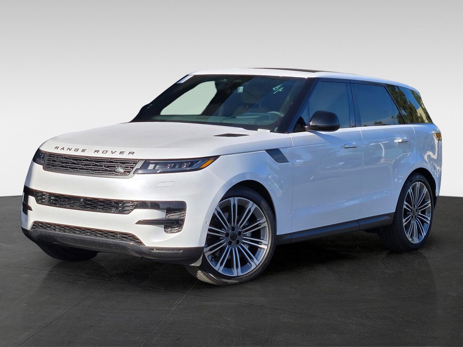2026 Land Rover Range Rover Sport SE — full photo 1 of 33