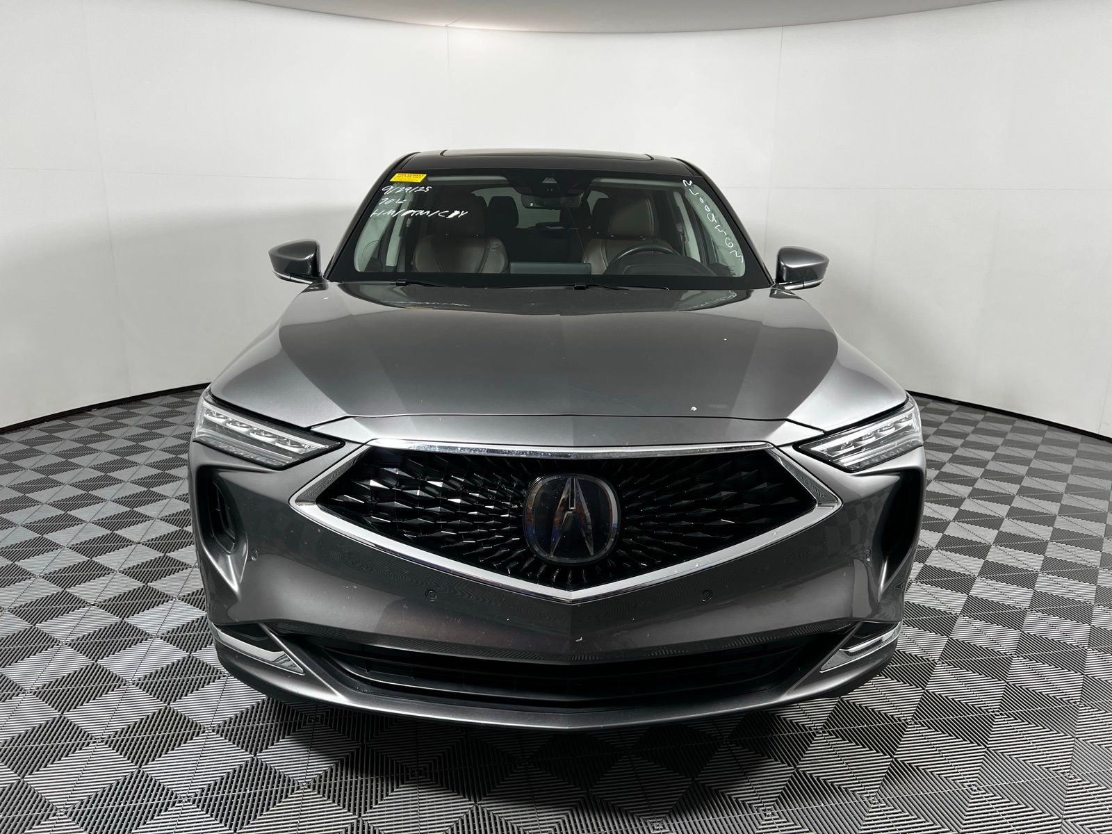 Thumbnail: 2022 Acura MDX - 2