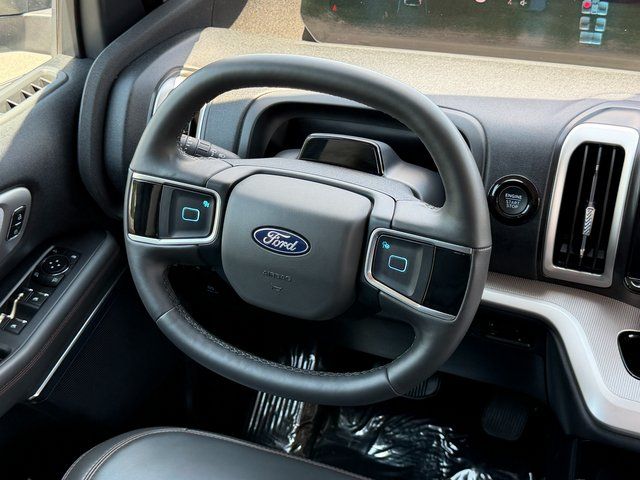 Certified Used 2025 Agate Black Metallic Ford Active image 18