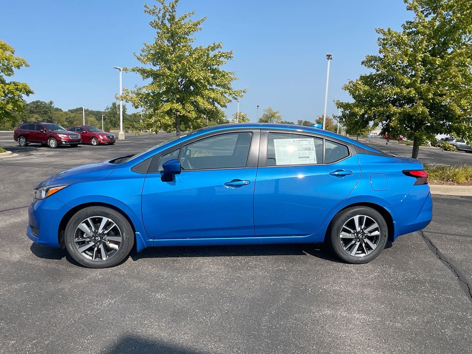 2024 Nissan Versa 1.6 SV 30