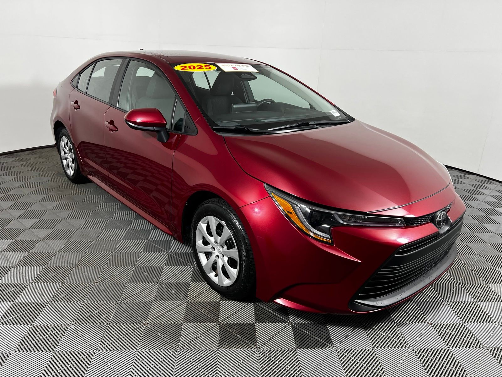 Thumbnail: 2025 Toyota Corolla - 3