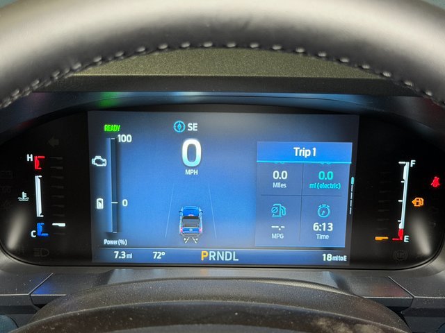New 2026 Oxford White Ford XLT image 32