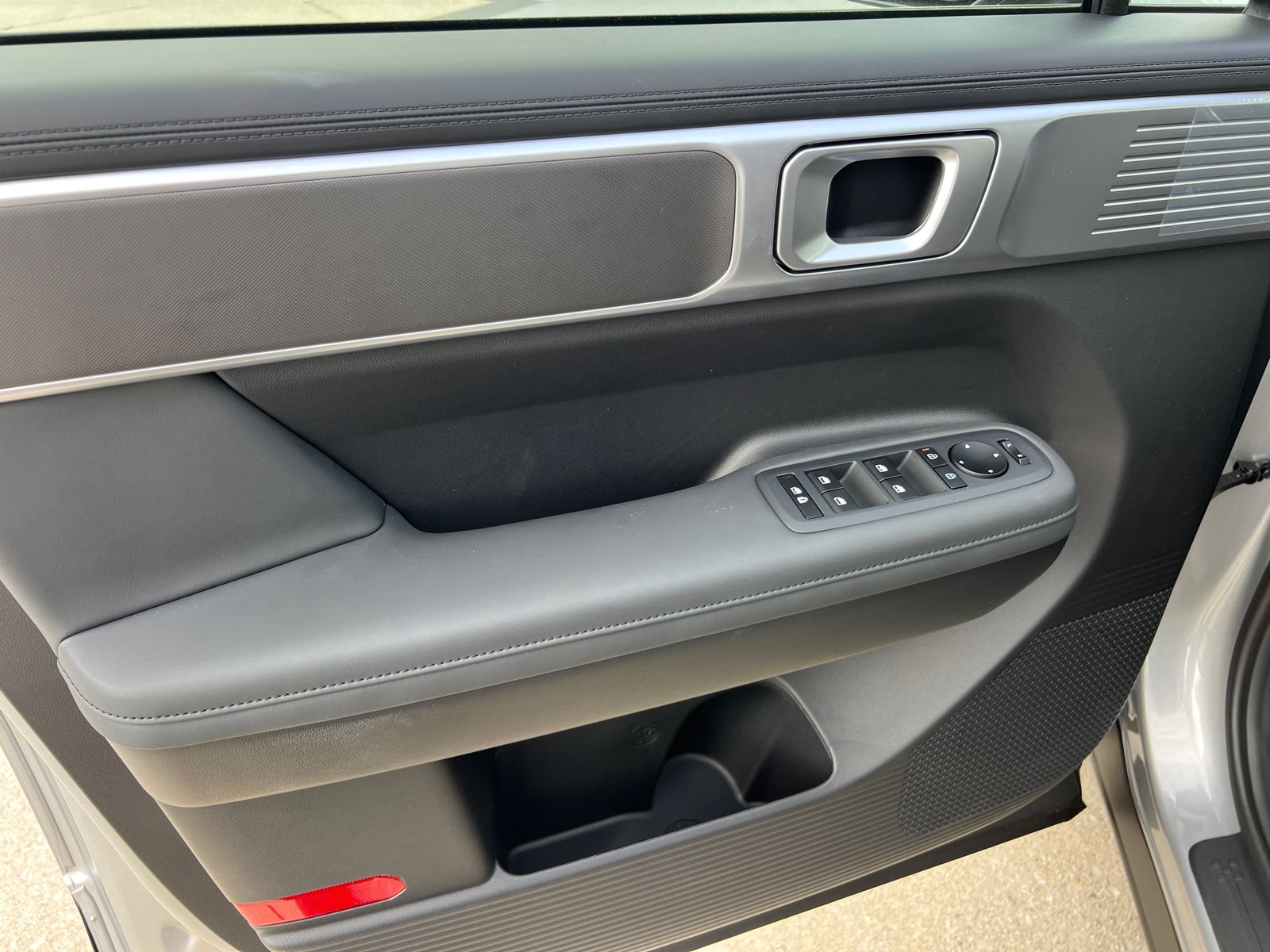 New 2026 Silver Hyundai SEL image 12
