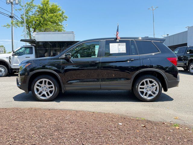 Used 2024 Crystal Black Pearl Honda EX-L image 8
