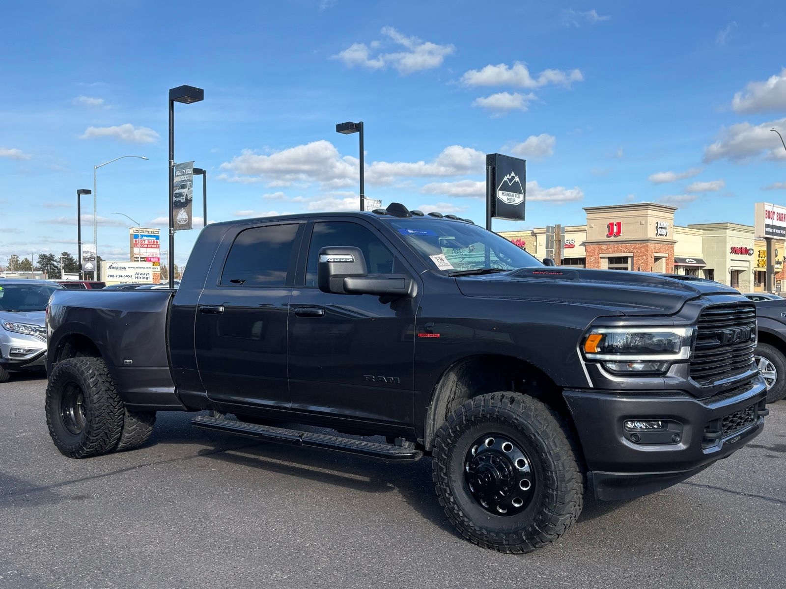 2024 RAM Ram 3500 Pickup Laramie