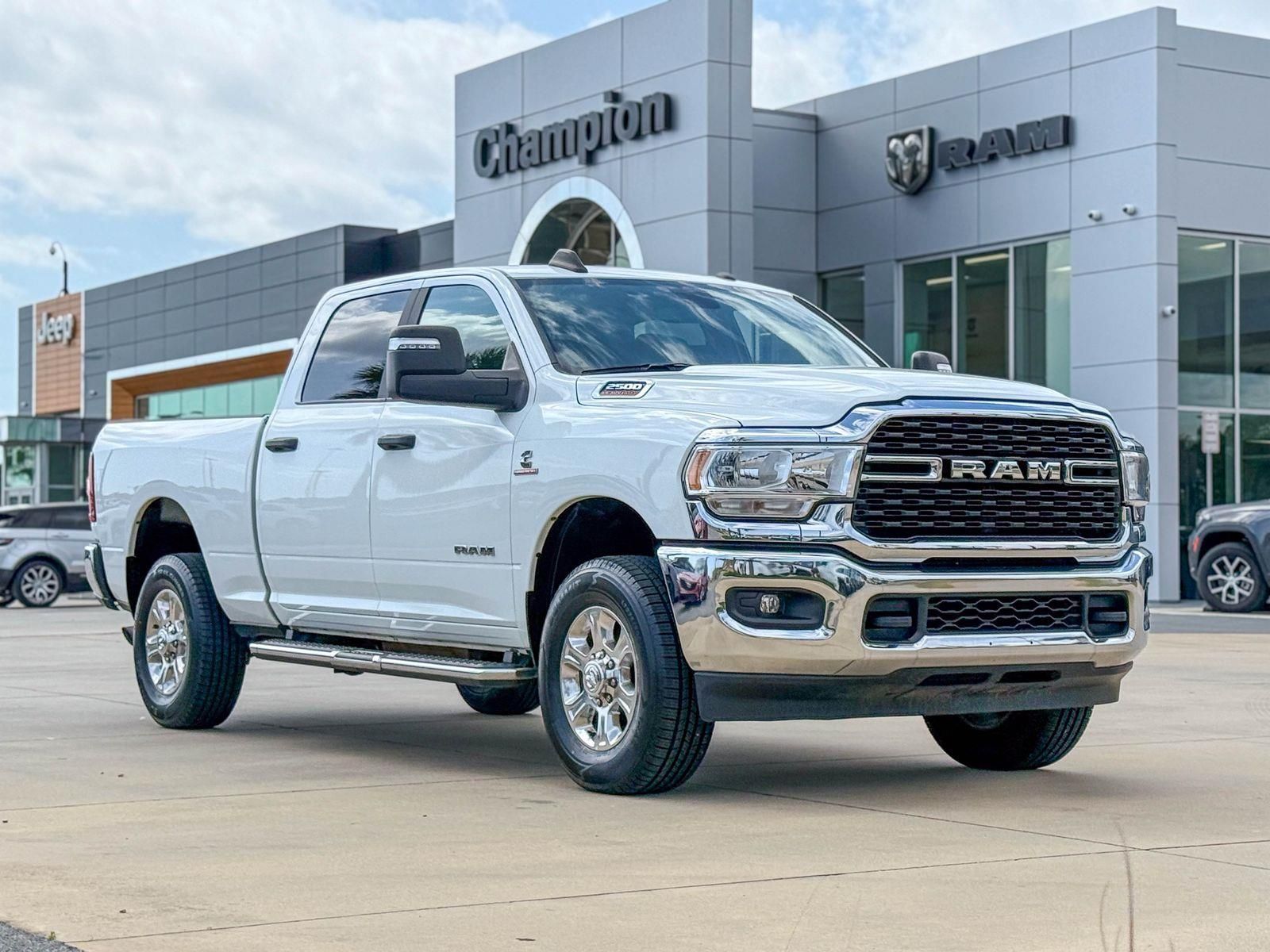 2024 RAM 2500 Big Horn Crew Cab 4WD