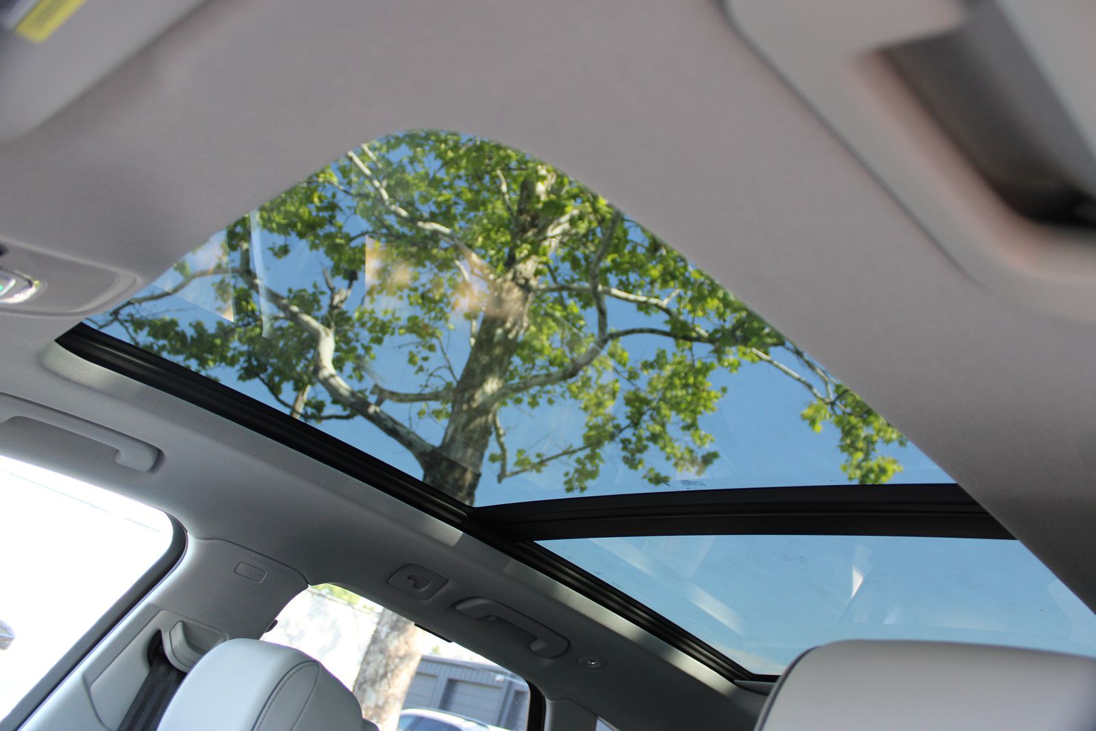 Used 2025  Audi 40 Premium Plus image 11