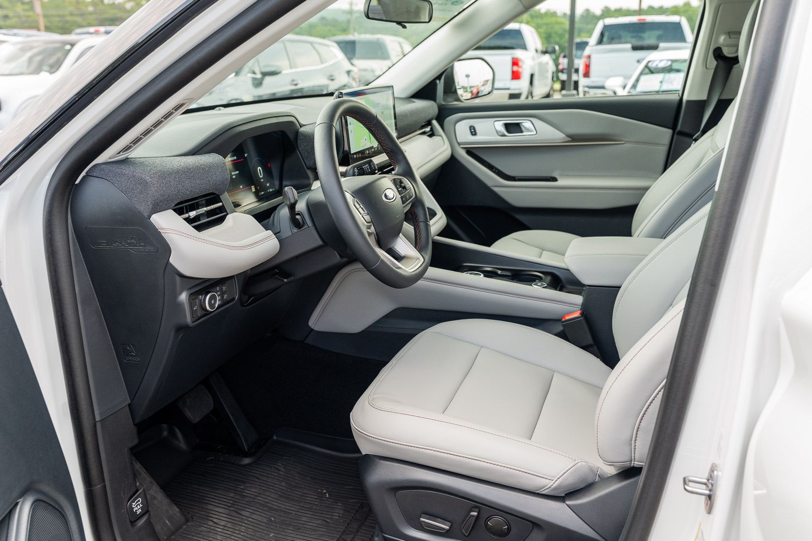 Used 2026 Ford Explorer SUV