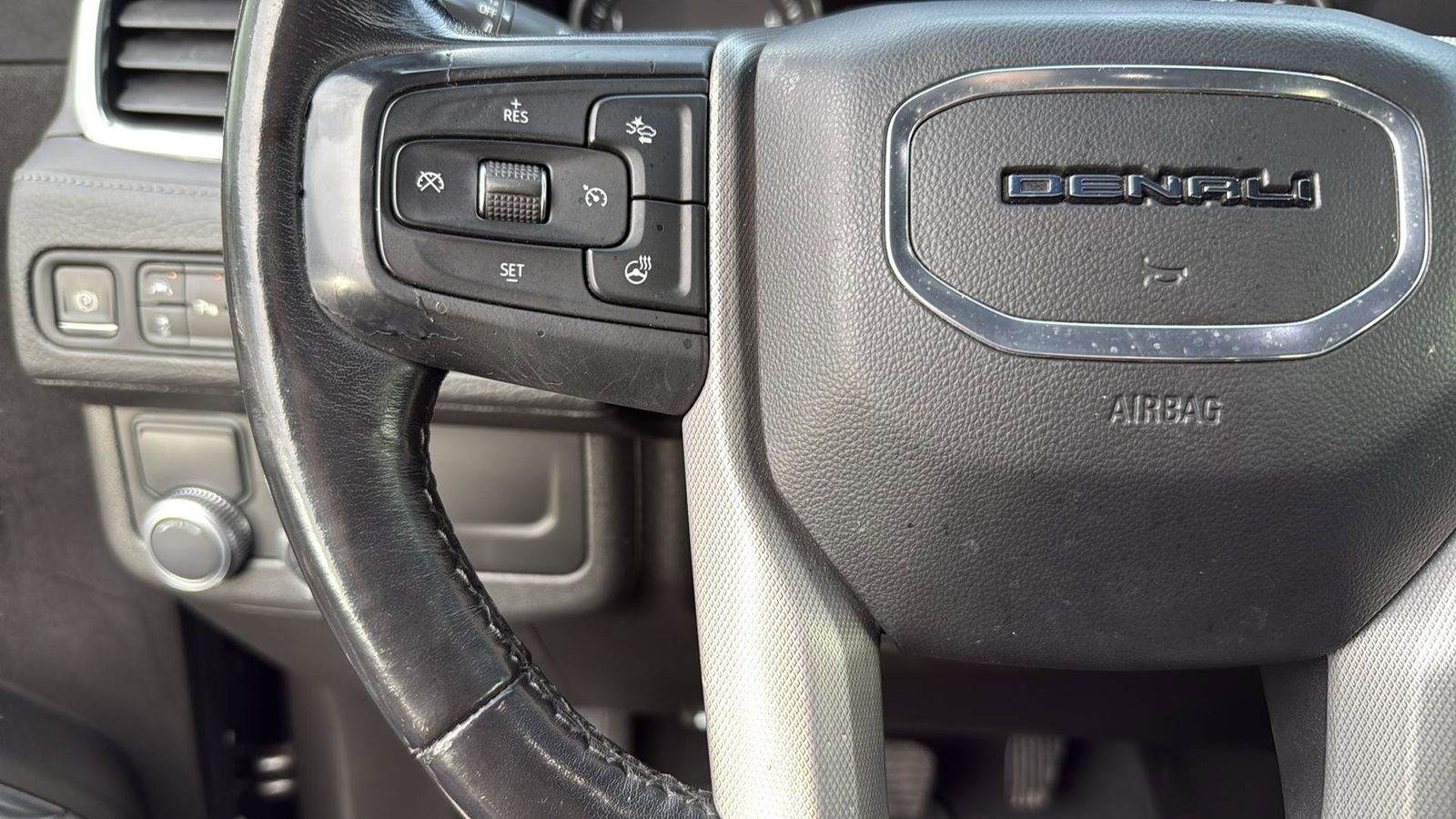 Used Car 2021 Gmc Yukon Xl  Denali For Sale Under $50,000 In Austin, Texas