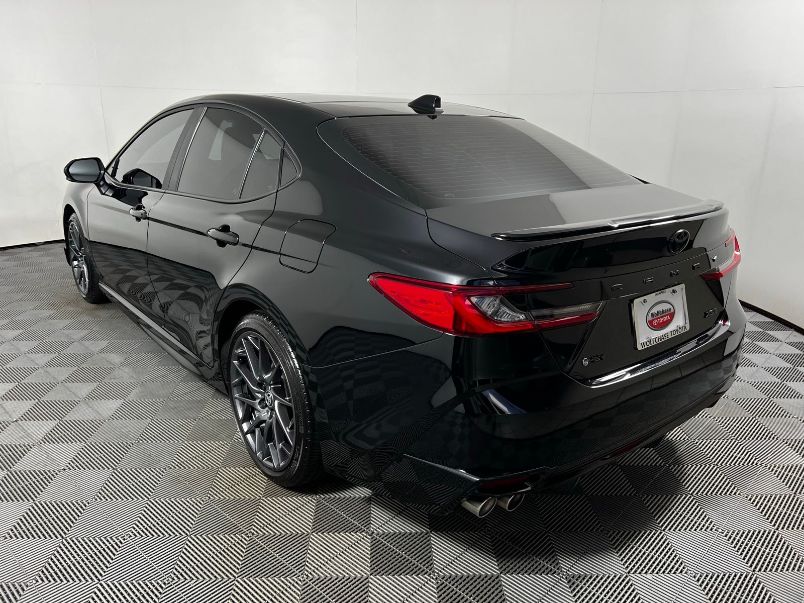 Thumbnail: 2025 Toyota Camry - 7