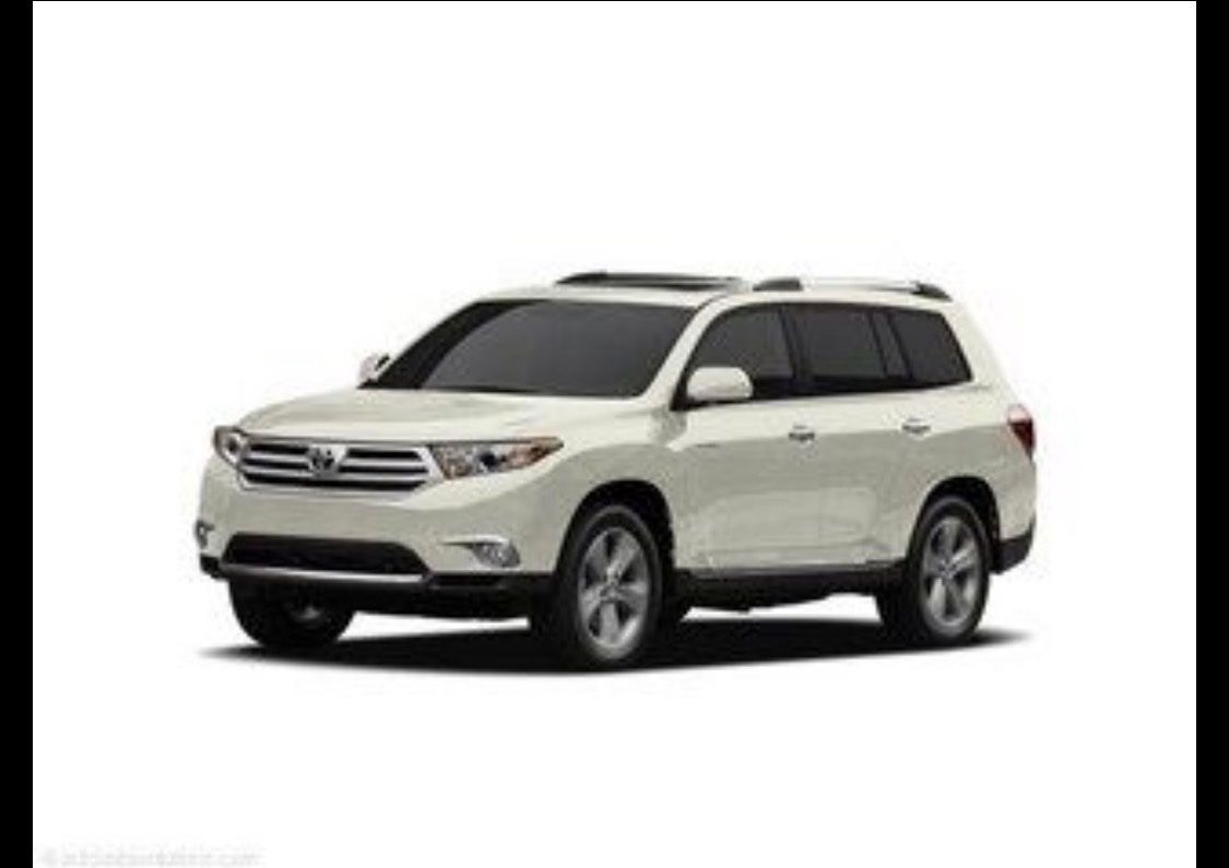 Thumbnail: 2011 Toyota Highlander - 2