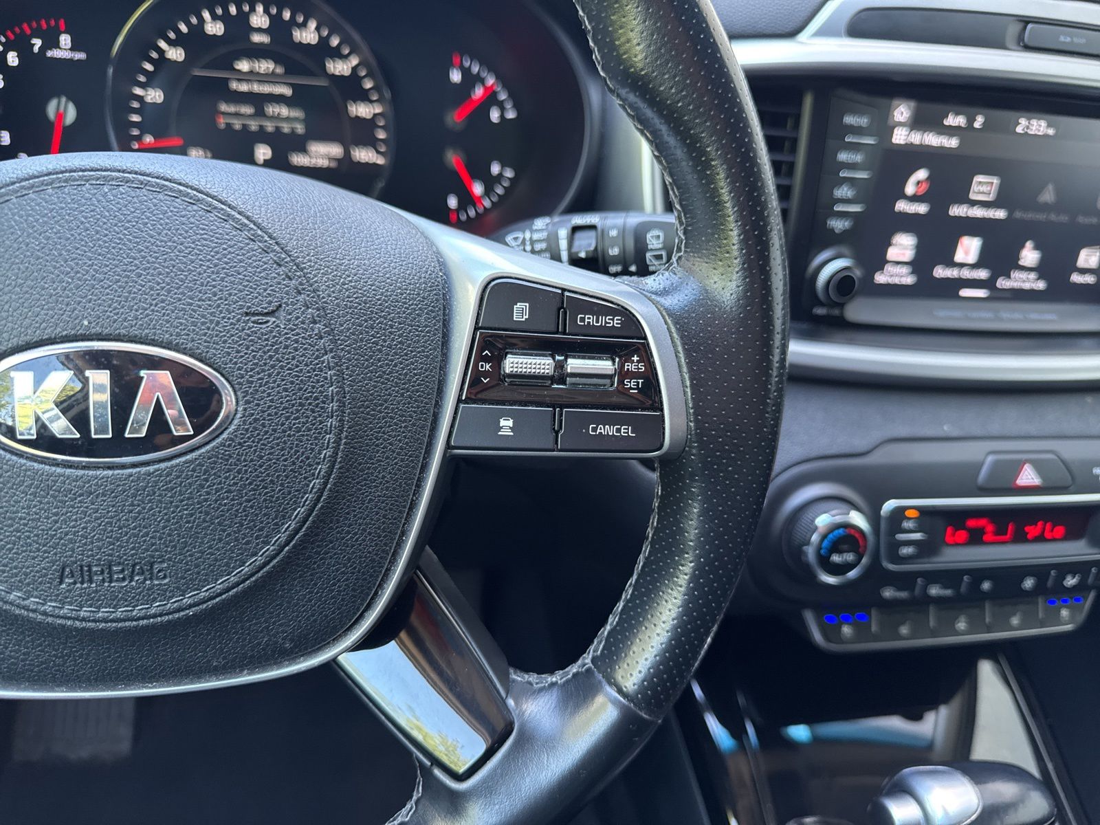 Used 2019 Snow White Pearl Kia SX image 19