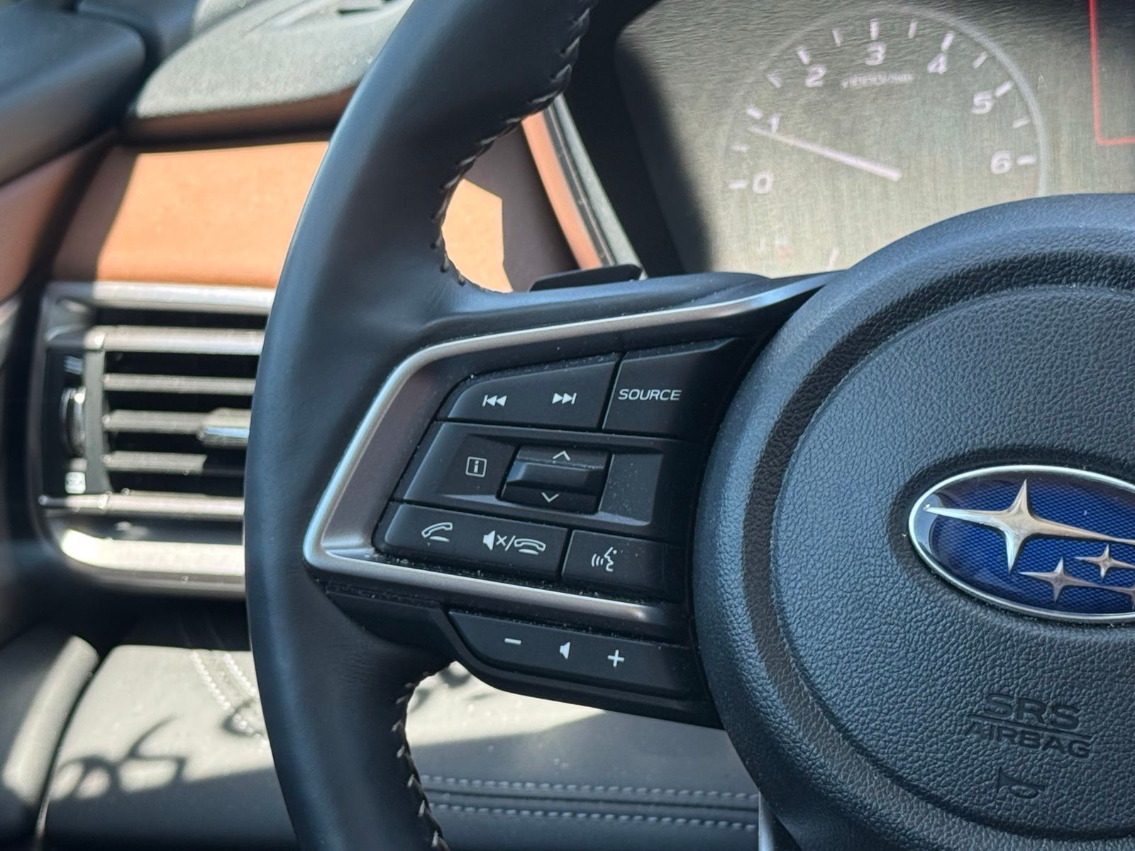 Used 2025 White Subaru Touring image 35